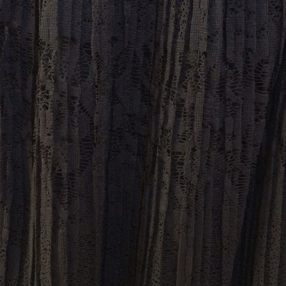 Black Lace Pleated Midi-Skirt New - Picture 5 of 8