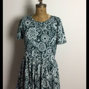 LulaRoe Amelia XL Dress