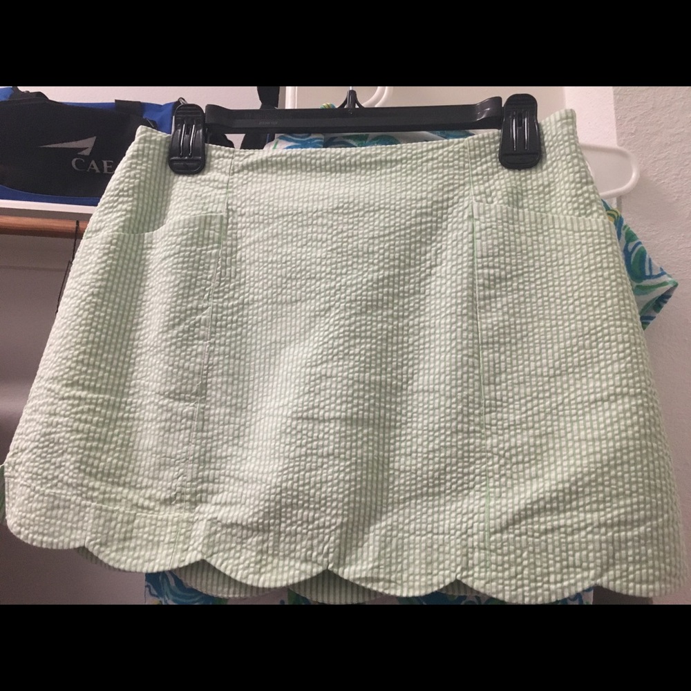 EUC Lily Pulitzer green scalloped skirt