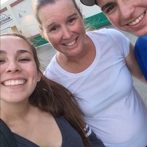 Meet your Posher, Dana