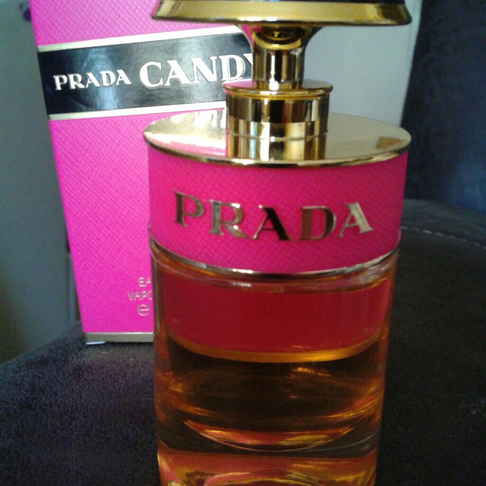 Prada Candy Eau De Parfum 🎀SUNDAY SALE 🎀