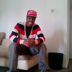 Meet your Posher, Devin