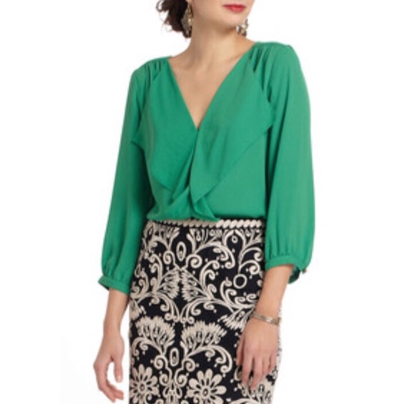 Anthropologie - Maeve - Parted Ruffle Blouse - Picture 1 of 8