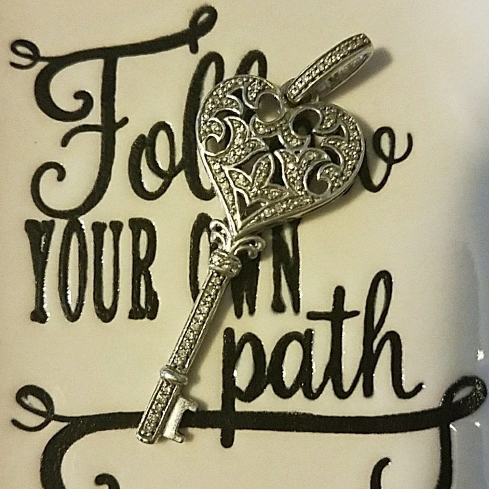 Key charm