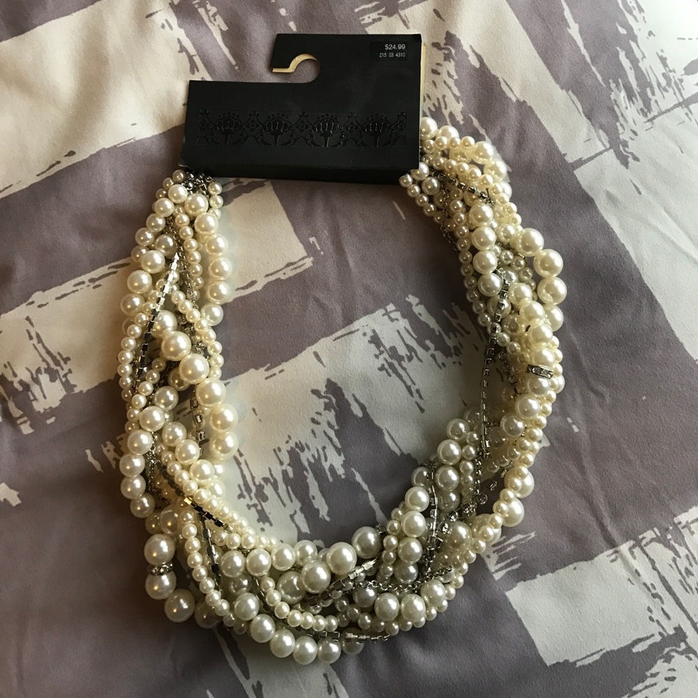Necklace - Picture 1 of 1