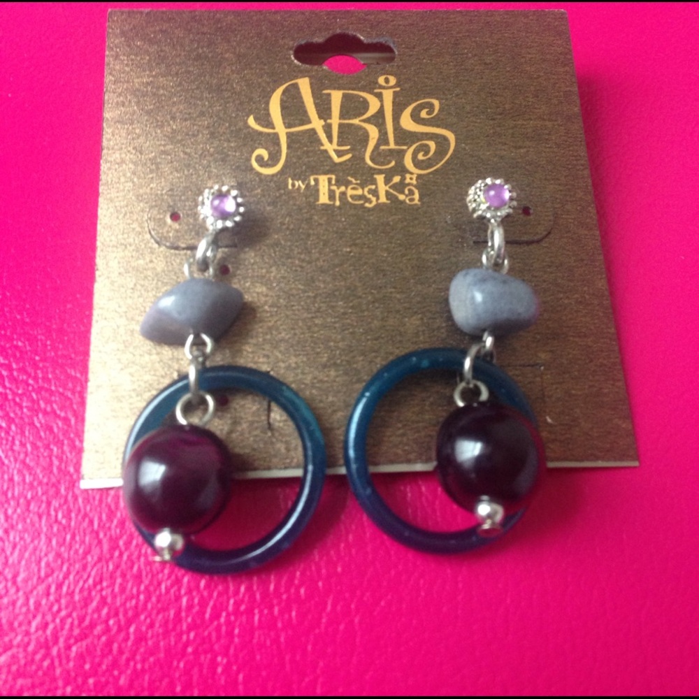 Aris by TresKa Earrings