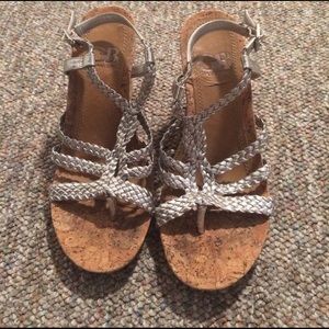 Gianni Bini silver wedges