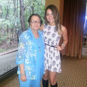 Meet your Posher, Nicole