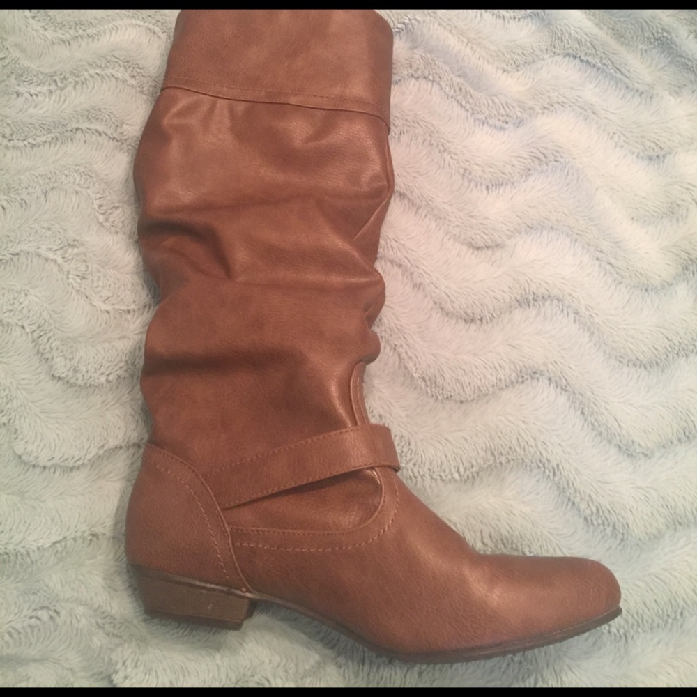 Brown knee height boots size 8