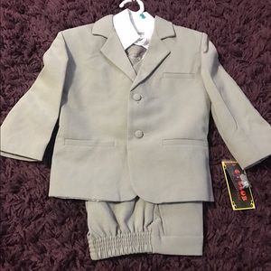 💜LITTLE BOY SUIT