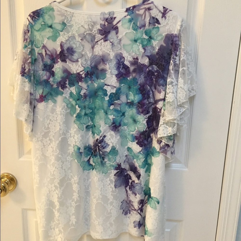 Spring Lace  blouse - Picture 4 of 4