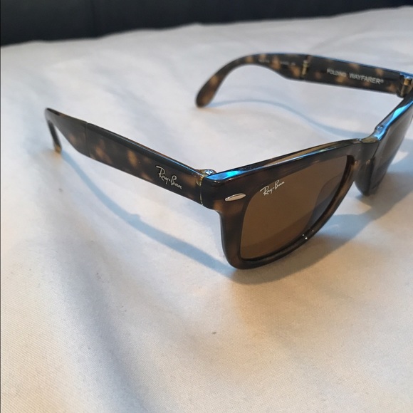 Ray-Ban Folding Wayfarer (Tortoise/Brown)