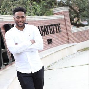 Meet your Posher, Don