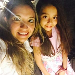 Meet your Posher, Eliana