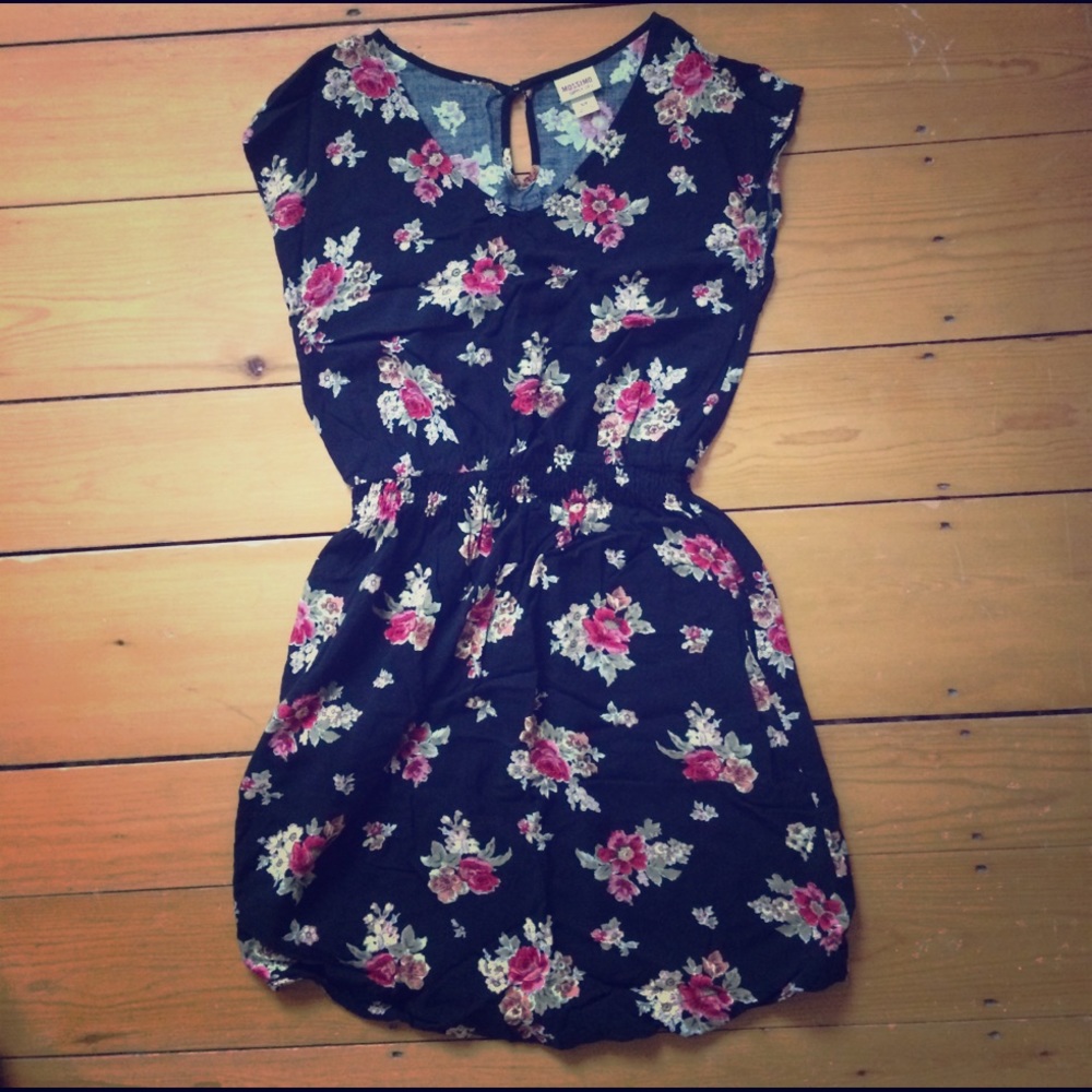 Mossimo- Floral print dress