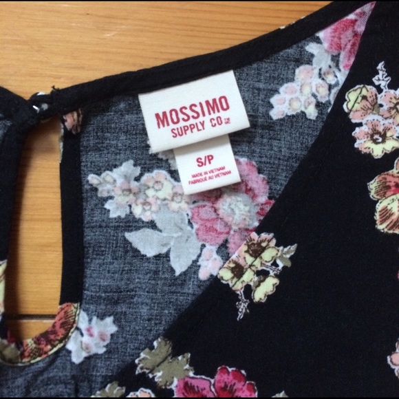 Mossimo- Floral print dress - Picture 2 of 6