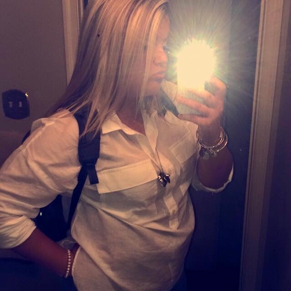 Meet your Posher, Kylee - Picture 1 of 1