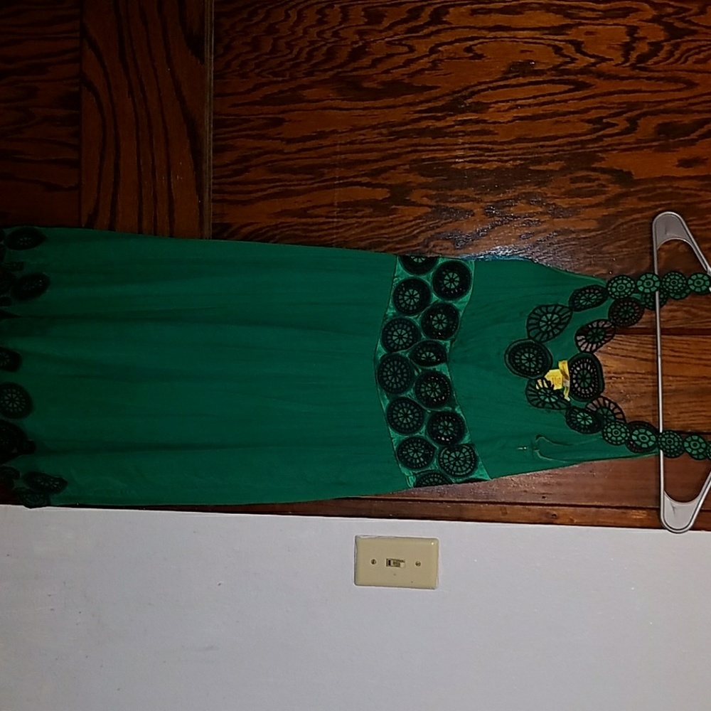 Green silk Catherine Malandrino dress.
