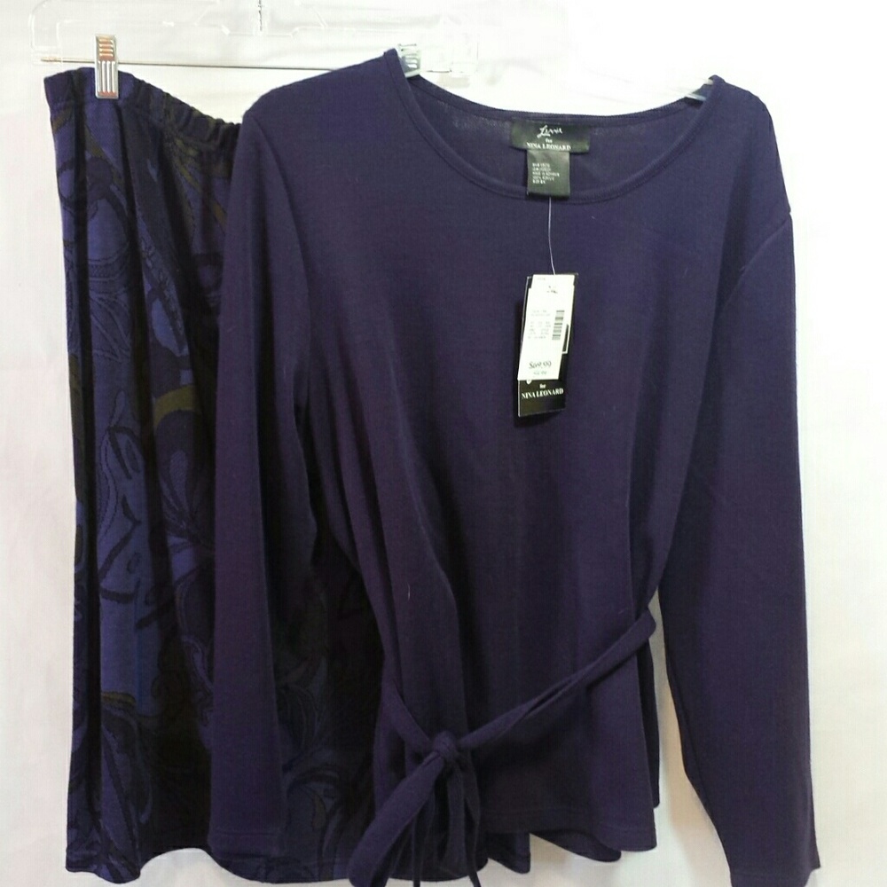 Set of 2 Skirt and top