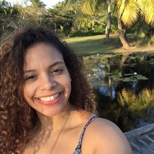 Meet your Posher, Lynette