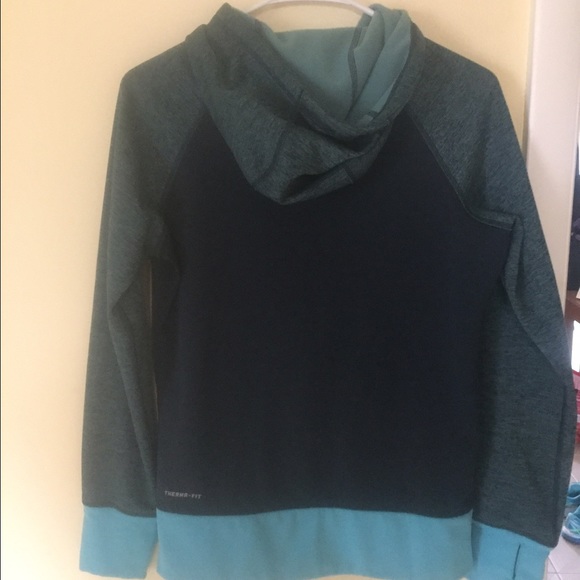 Nike sweatshirt - Picture 3 of 4