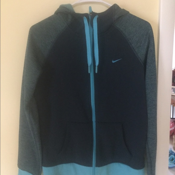 Nike sweatshirt - Picture 4 of 4