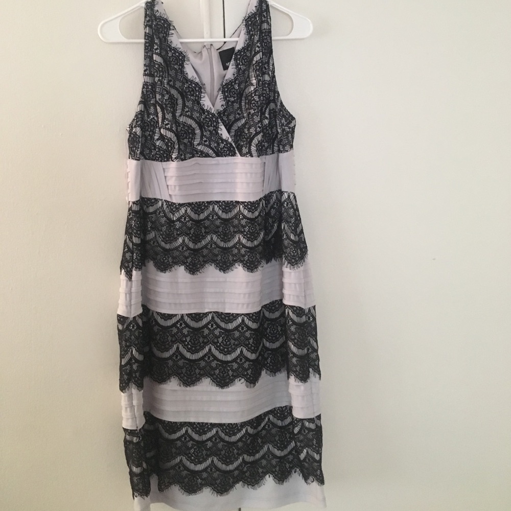 Melrose lace dress