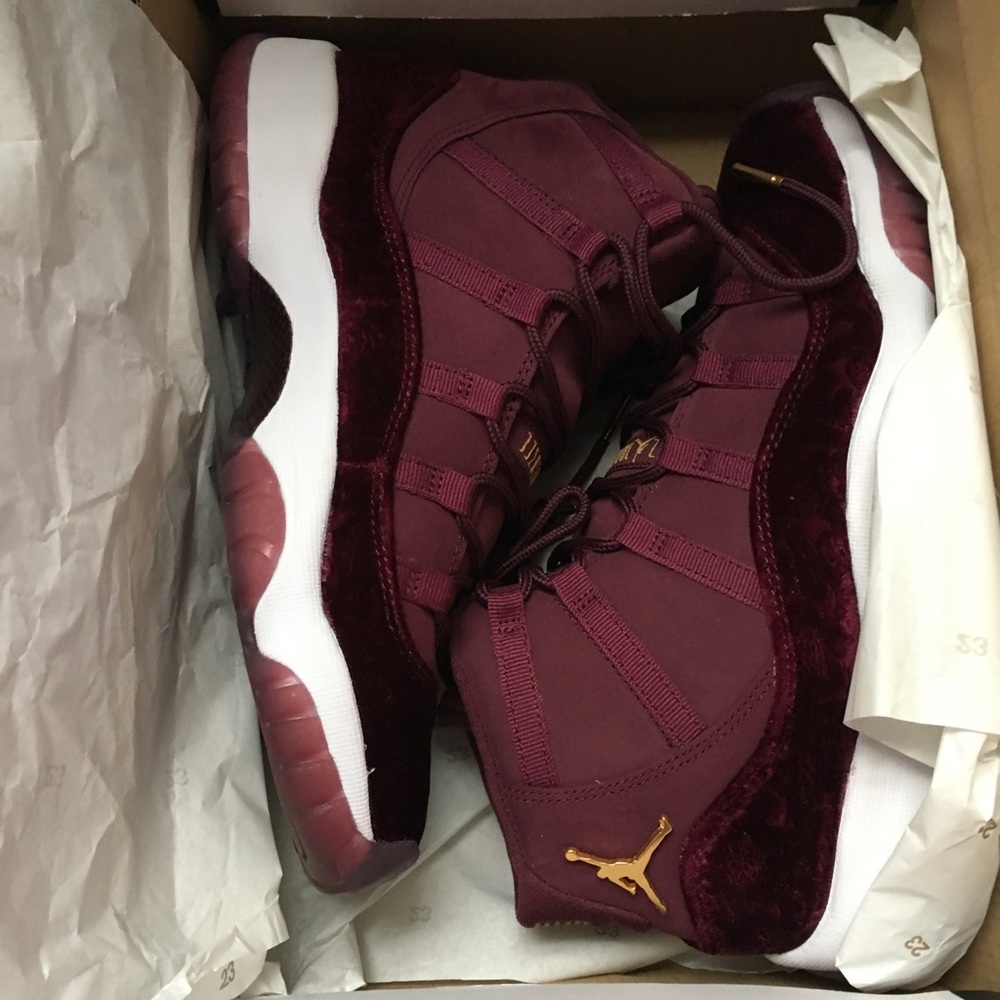Velvet 11s