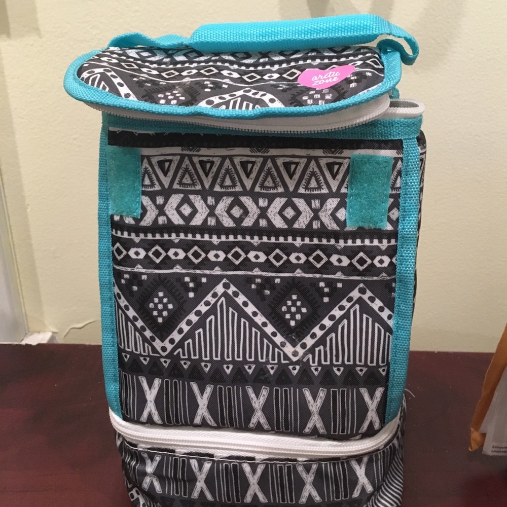 Insulated lunch bag