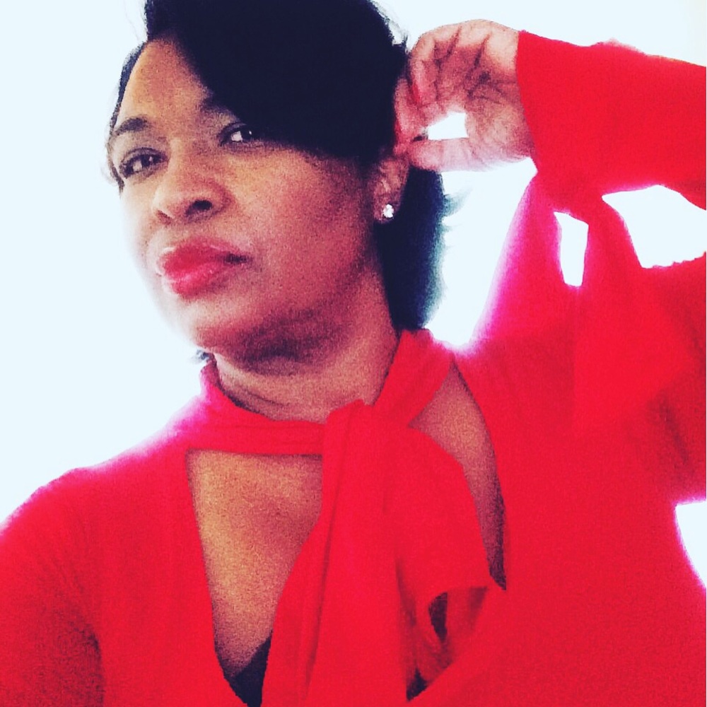 Meet your Posher, Loretta