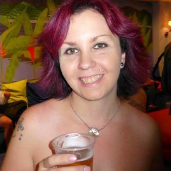 Welcome to My Closet! - Picture 2 of 5