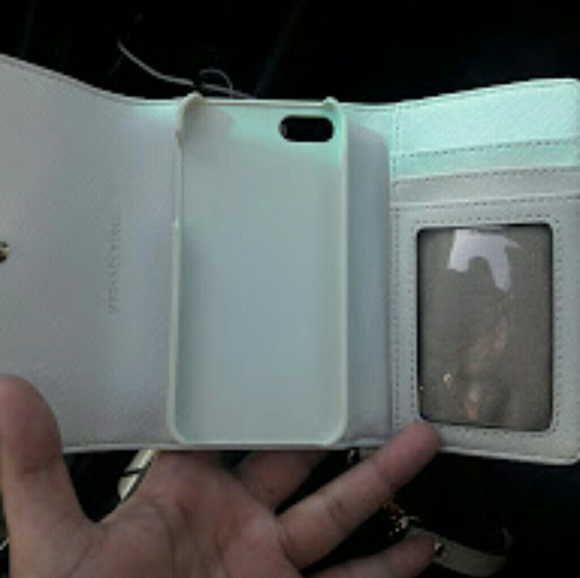 iPhone 4 Wallet Phone Case - Picture 2 of 2