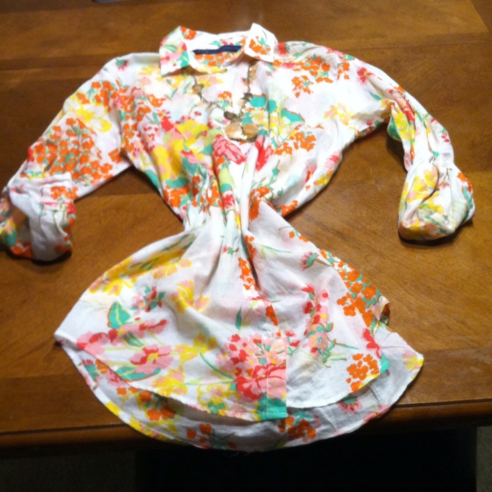 Classic Zara Flora Top - So Cute for Summer