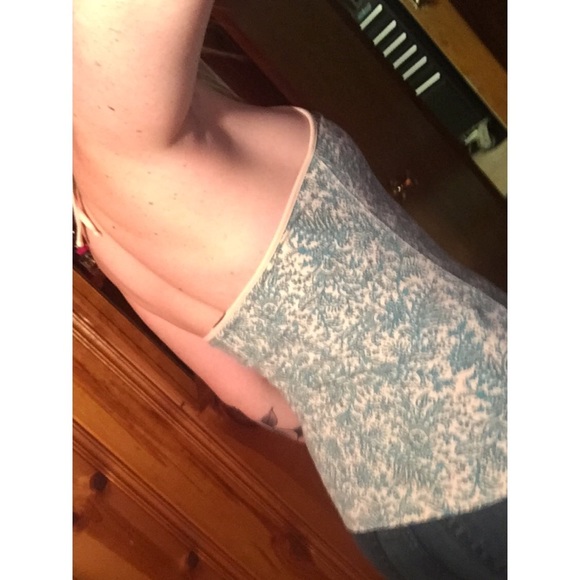 Boho halter tank - Picture 3 of 3