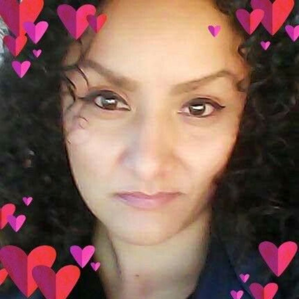 Meet your Posher, Damaris
