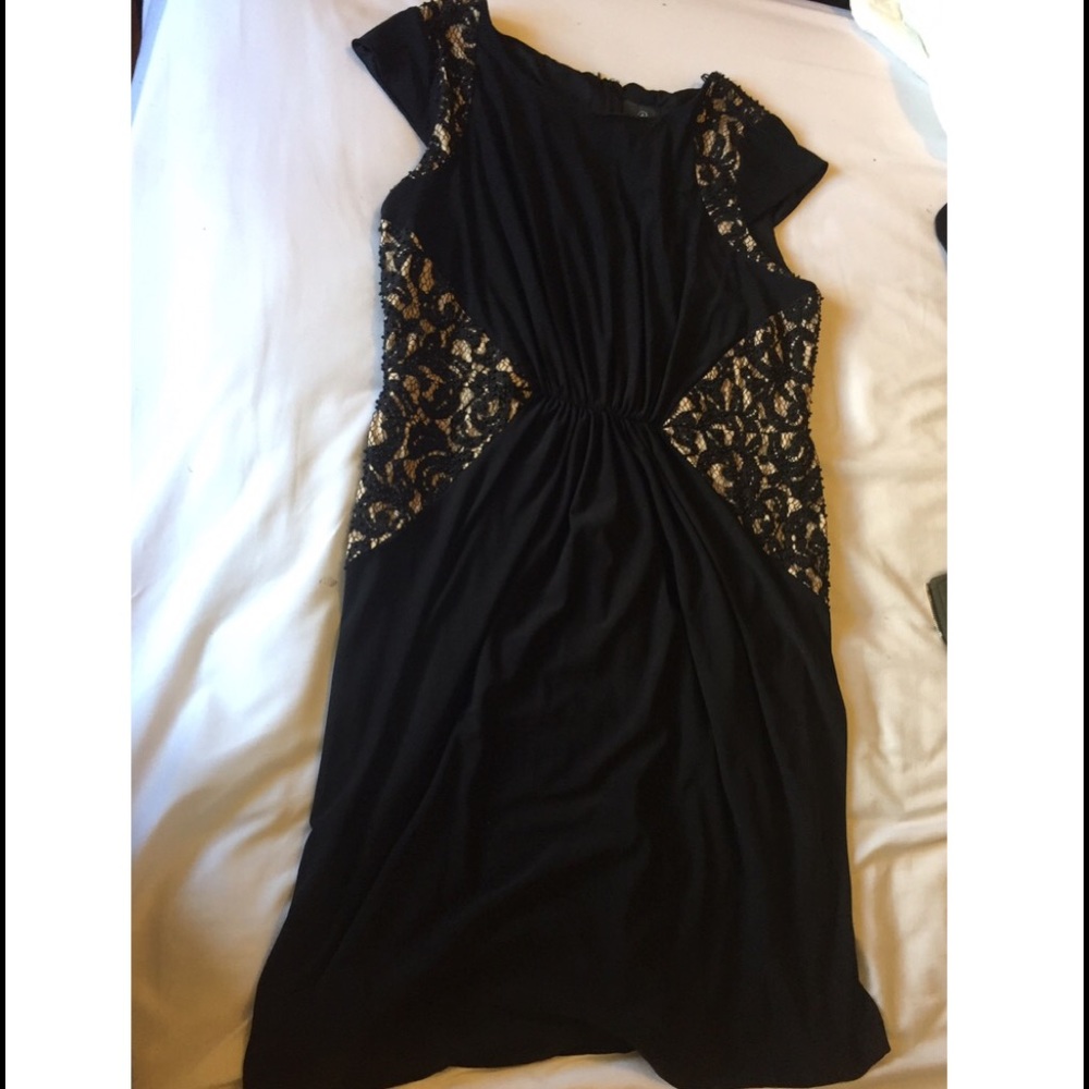 Beautiful dress. So soft and lovely details!