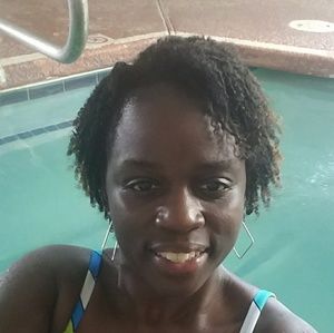 Meet your Posher, Lanitra