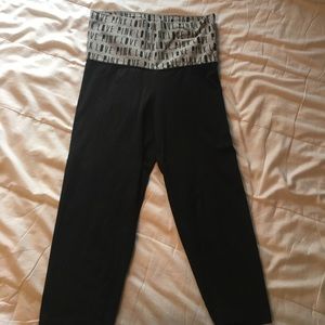 PINK yoga crop legging