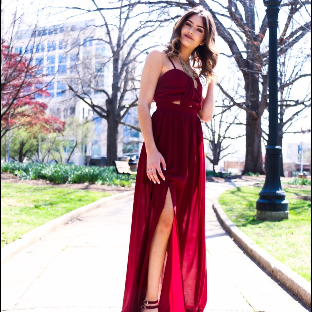 Burgundy prom dress