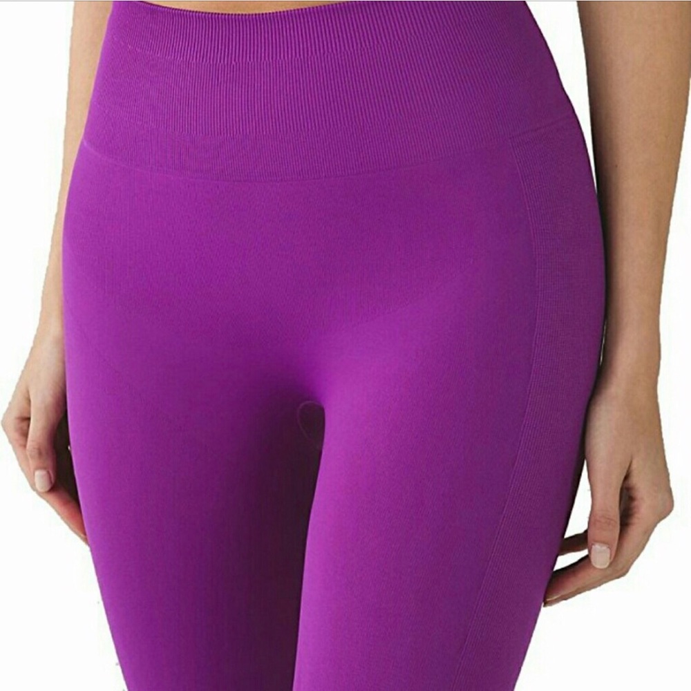 Full length Lulu Zone in Tights