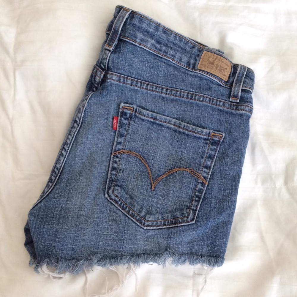 Levis Cut Offs LOWEST