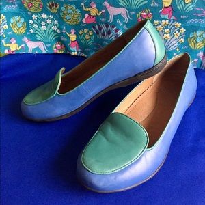 Dansko two-toned flats