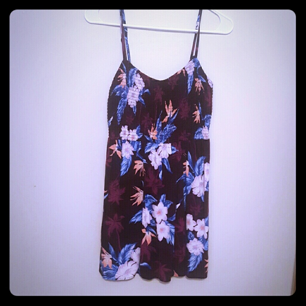 American Eagle small dress