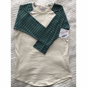 🌟 PRICE DROP FOR 24 HOURS! 🌟Medium Lularoe Randy