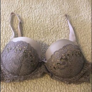 Super cute Victoria's Secret bra