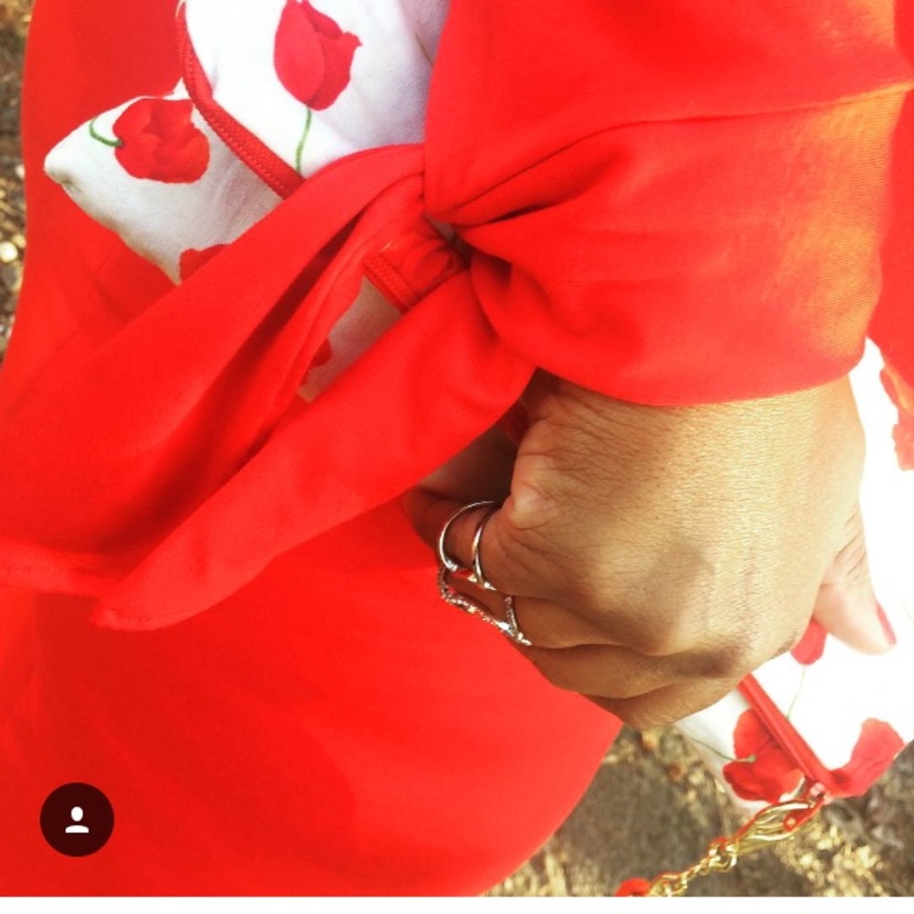 Havana Red Poppy Travel Zip Clutch