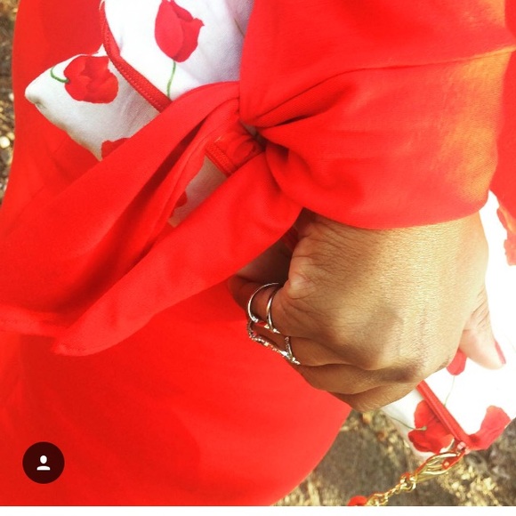 Havana Red Poppy Travel Zip Clutch - Picture 1 of 3