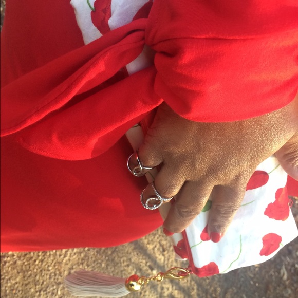 Havana Red Poppy Travel Zip Clutch - Picture 2 of 3