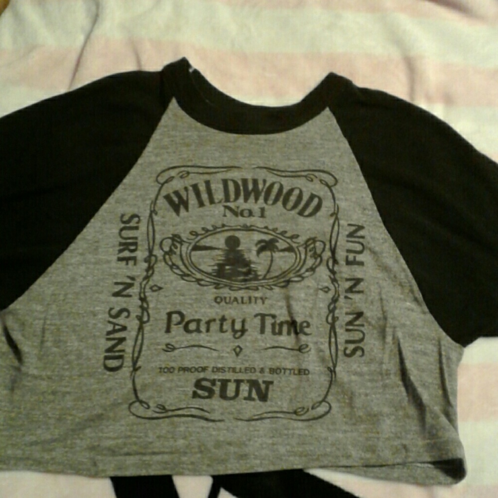 Cute crop top tee shirt