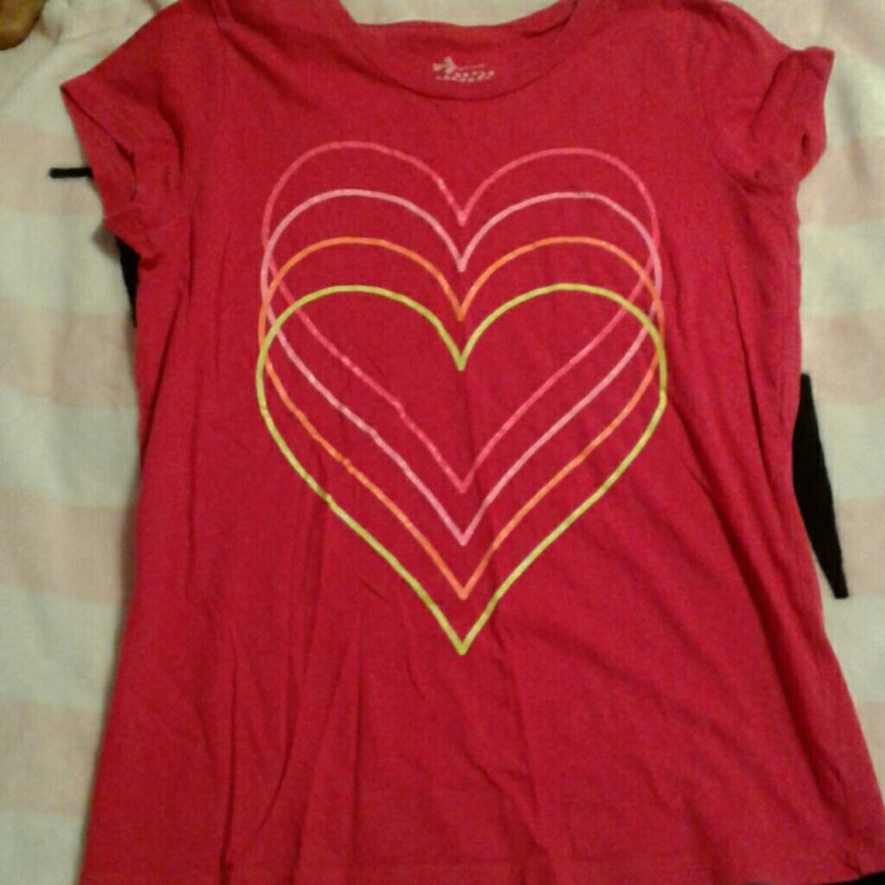 Old navy tee